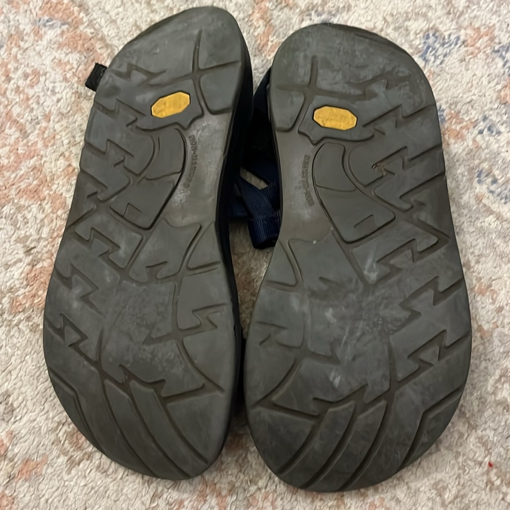 Chaco sandals - Picture 2 of 5